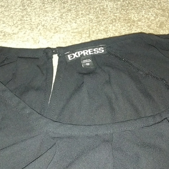 CUTE BLK DRESS - Picture 3 of 3